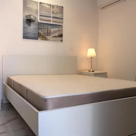 Musan Boutique Aya Napa