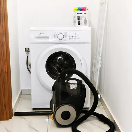 아파트 Musan Boutique